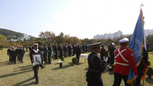 Cor&eacute;e du Sud : inhumation des cendres d'un v&eacute;t&eacute;ran fran&ccedil;ais de la guerre de Cor&eacute;e