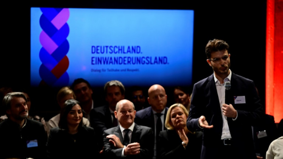 Bev&ouml;lkerung wuchs seit 2014 vor allem wegen Zuwanderung um knapp 2,9 Millionen 