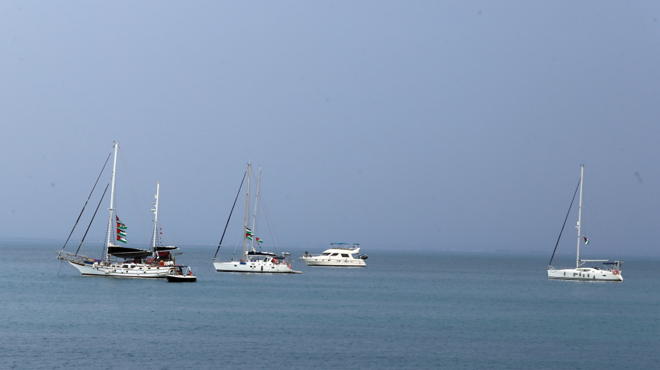 Flotilla, abbiamo visto drone sopra di noi sganciare ordigno