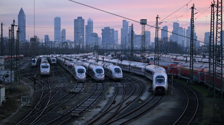GDL-Streik geht weiter - Bahn fordert R&uuml;ckkehr an den Verhandlungstisch