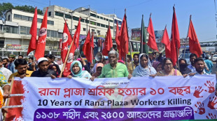 Manifestantes exigen justicia tras 10 a&ntilde;os del derrumbe de una f&aacute;brica textil de Banglad&eacute;s
