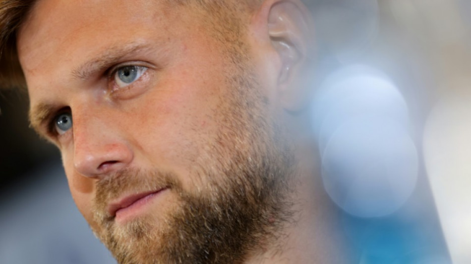 Niclas F&uuml;llkrug assina com Borussia Dortmund at&eacute; 2026