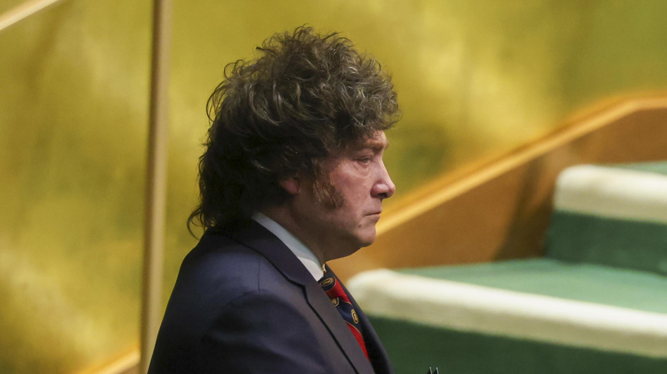 Milei incassa 340 milioni di dollari dalla privatizzazione dell'acqua di Buenos Aires