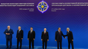 R&uacute;ssia cessar&aacute; combates se Ucr&acirc;nia recuar, diz Putin