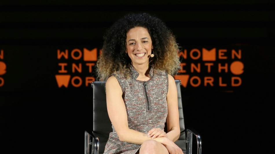 Detenido un hombre con un AK-47 cargado frente a la casa de una periodista iran&iacute; en Nueva York