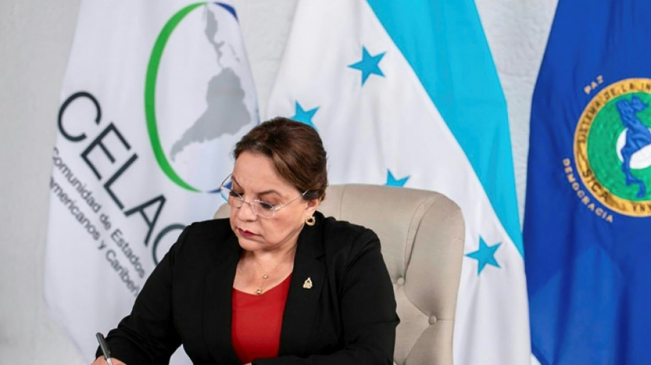 Presidentes latinos discutem san&ccedil;&otilde;es ao Equador por invas&atilde;o de embaixada mexicana