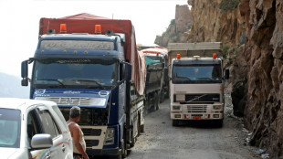 Yemen's war-weary Taez choked by siege despite truce