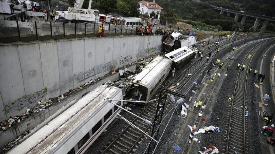 El exresponsable de seguridad culpa al maquinista por rl accidente de tren que dej&oacute; 80 muertos en Espa&ntilde;a