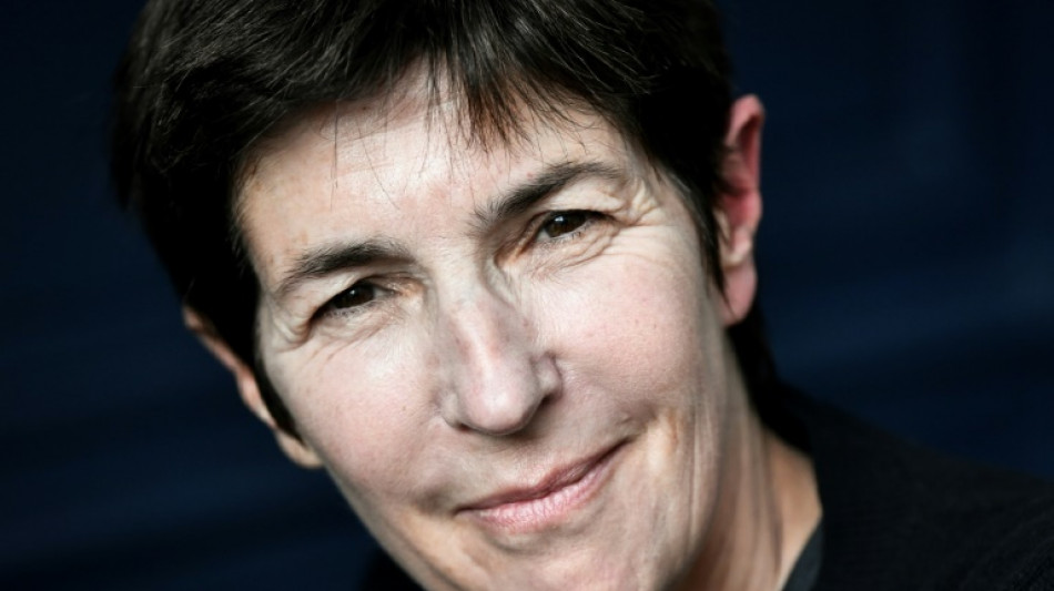 Christine Angot, t&ecirc;te br&ucirc;l&eacute;e de la litt&eacute;rature