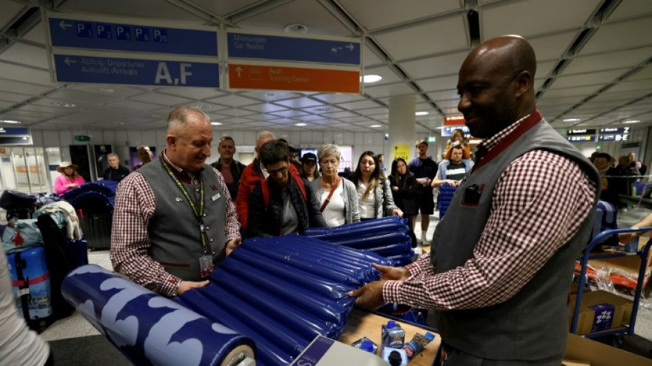 El aeropuerto de M&uacute;nich reanuda los vuelos tras la segunda suspensi&oacute;n por una alerta de drones