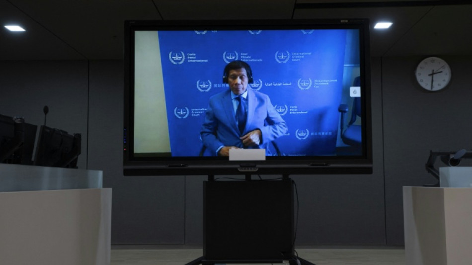 Fiscales de CPI acusan a expresidente filipino de tres cargos por cr&iacute;menes contra la humanidad