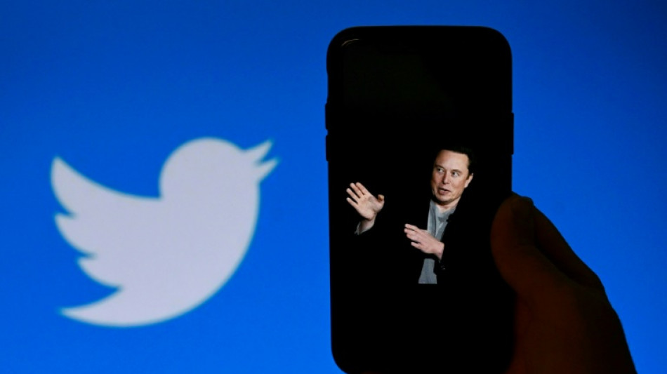 Twitter beginnt nach &Uuml;bernahme durch Musk mit Entlassungen