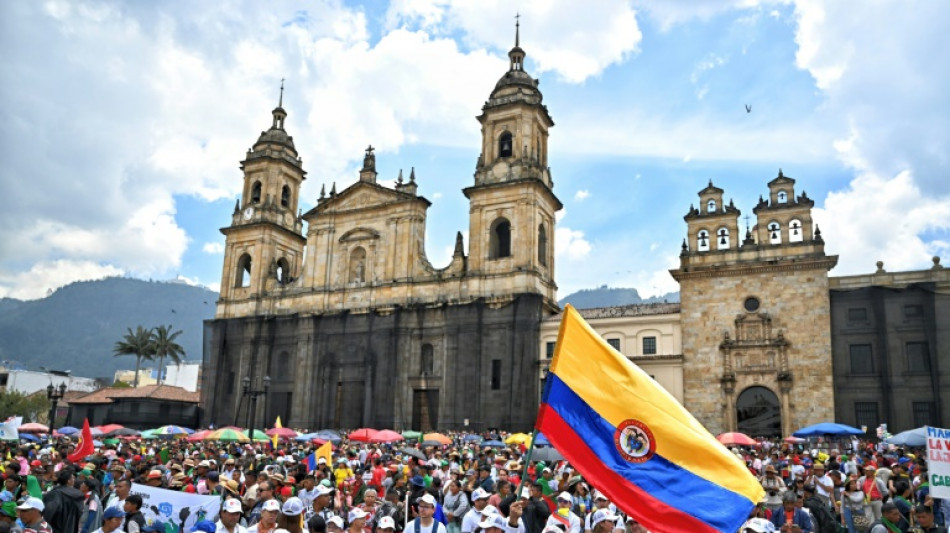 Colombie: des milliers de manifestants &agrave; Bogota en soutien au pr&eacute;sident de gauche Petro