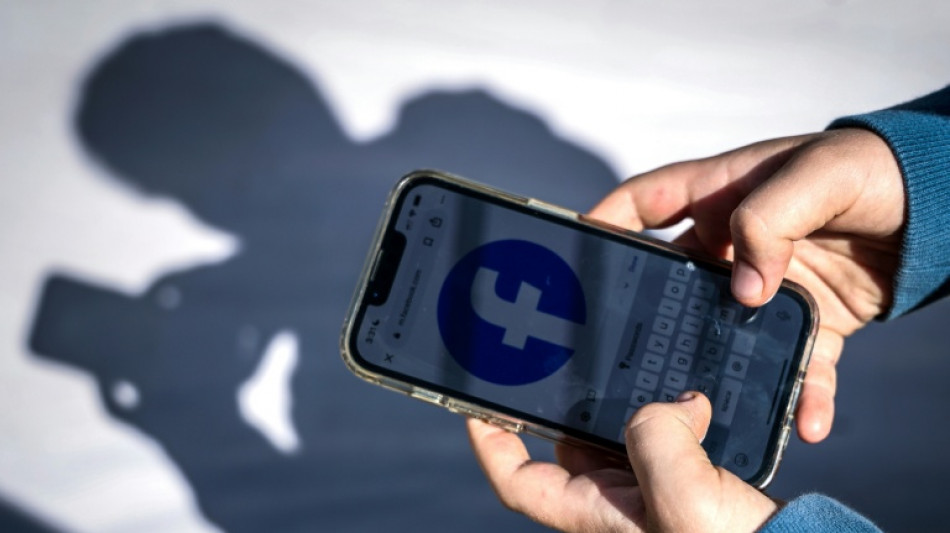 La prohibición de las redes sociales a los menores en Australia genera debate en todo el mundo