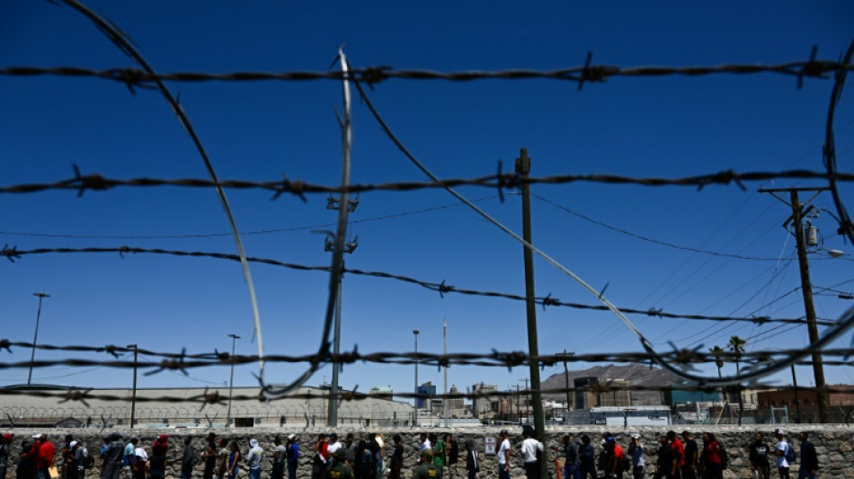 Les Etats-Unis d&eacute;ploient 24.000 agents &agrave; la fronti&egrave;re sud face &agrave; l'afflux de migrants