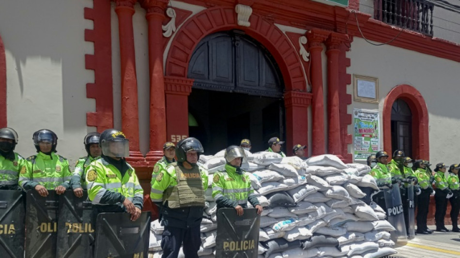 Per&uacute; proh&iacute;be ingreso a expresidente boliviano Evo Morales, mientras prosiguen protestas 