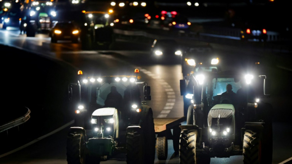 Agriculture: les syndicats majoritaires lancent "l'acte 2" de la col&egrave;re en France