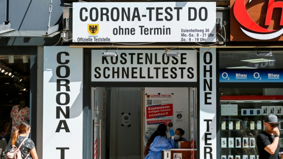 Gl&uuml;cksniveau der Deutschen in Coronakrise erstaunlich stabil geblieben