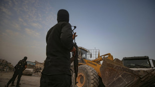 Media, Hamas valuta di trasformarsi in un partito politico