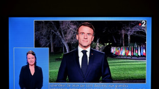 Nouvel An: en France, des voeux pr&eacute;sidentiels d'"unit&eacute;" avec les JO en perspective
