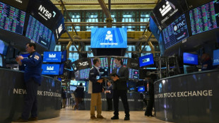 Wall Street termine en hausse, mais le rebond est limit&eacute;
