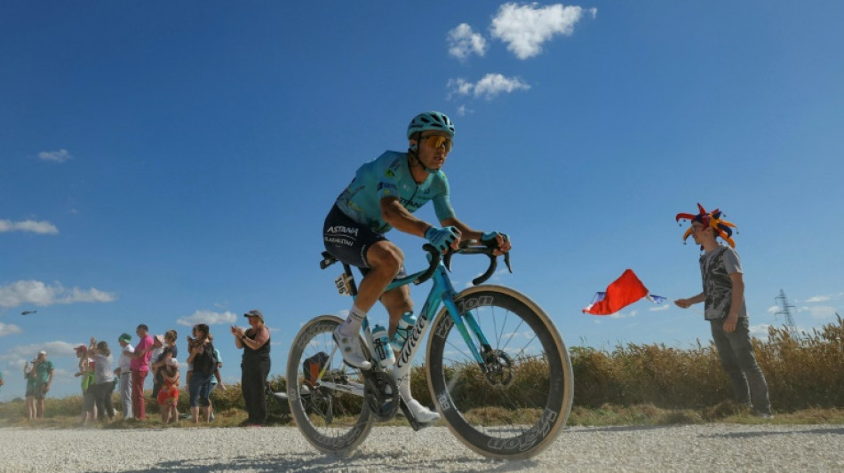 La 10&ordf; etapa del Tour, un pl&aacute;cido regreso al asfalto