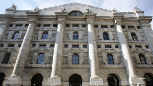 Borsa: l'Europa senza una direzione, deboli Madrid e Milano (-0,4%)