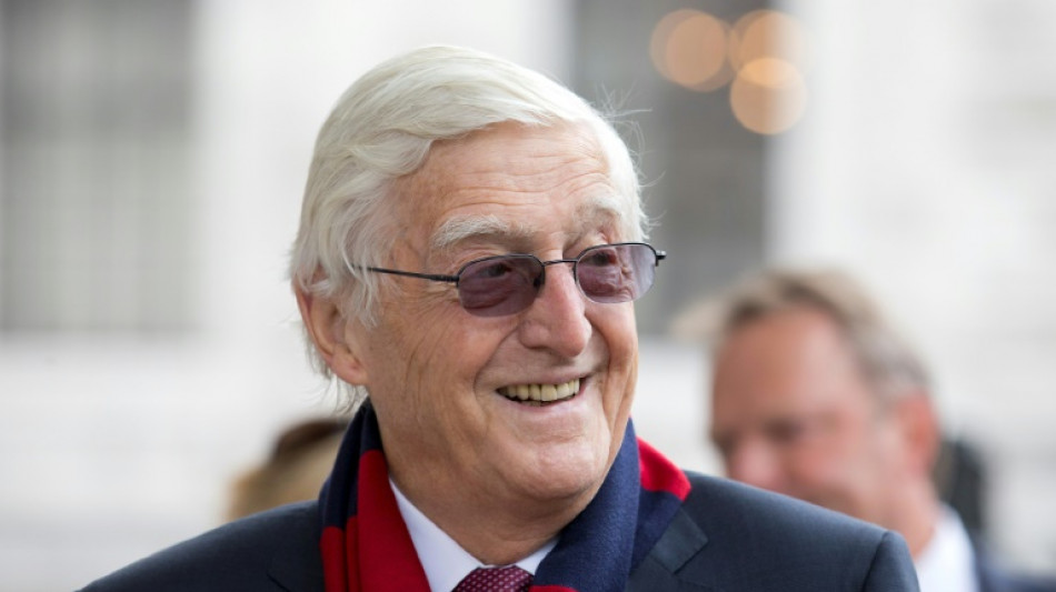 Décès à 88 ans du Britannique Michael Parkinson, "le roi" du talk show