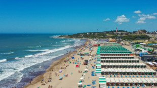 Argentine: &agrave; Mar del Plata, vacances maussades sous 200% d'inflation &agrave; l'ombre