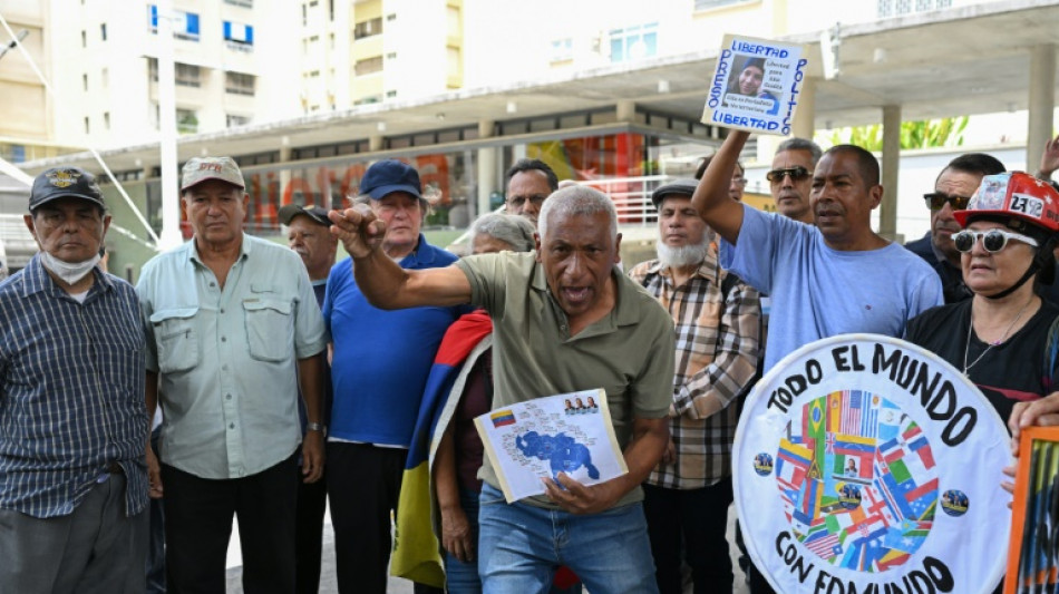 Oposi&ccedil;&atilde;o protesta dois meses ap&oacute;s reelei&ccedil;&atilde;o de Maduro na Venezuela