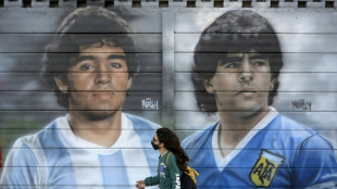 Advogado das irm&atilde;s de Maradona pede penas de at&eacute; 10 anos por morte do astro argentino