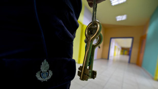'Torture su 12 ragazzi in istituto minorile',agenti interdetti da servizio