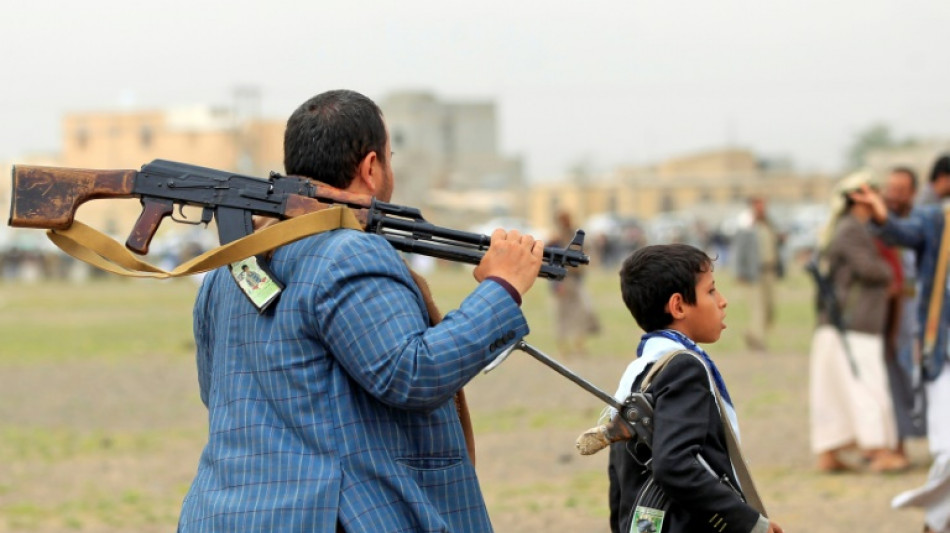 Los rebeldes en Yemen se comprometen a poner fin al reclutamiento de niños
