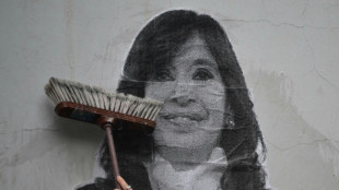 Cristina Kirchner vai cumprir seis anos de prisão domiciliar em Buenos Aires