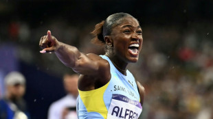 Julien Alfred supera Sha'Carri Richardson e &eacute; ouro nos 100m rasos feminino