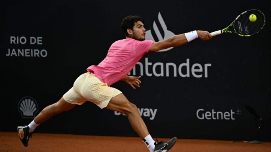 Tennis: Alcaraz, touch&eacute; &agrave; une jambe, se dit incertain pour le tournoi d'Acapulco