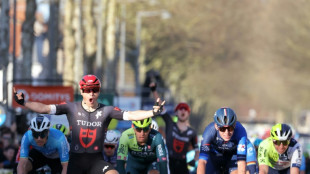 Paris-Nice: la deuxi&egrave;me &eacute;tape pour De Kleijn, le jaune pour Pithie