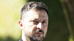 Zelensky, esclusa la cessione del Donbass alla Russia