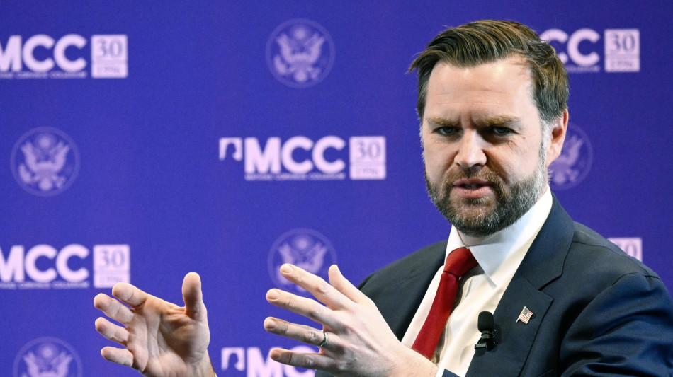 Vance, 'con l'Iran raggiunta tregua fragile, ora negoziare in buona fede'