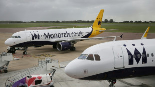 L'a&eacute;roport londonien de Luton ferm&eacute; en raison d'un important incendie