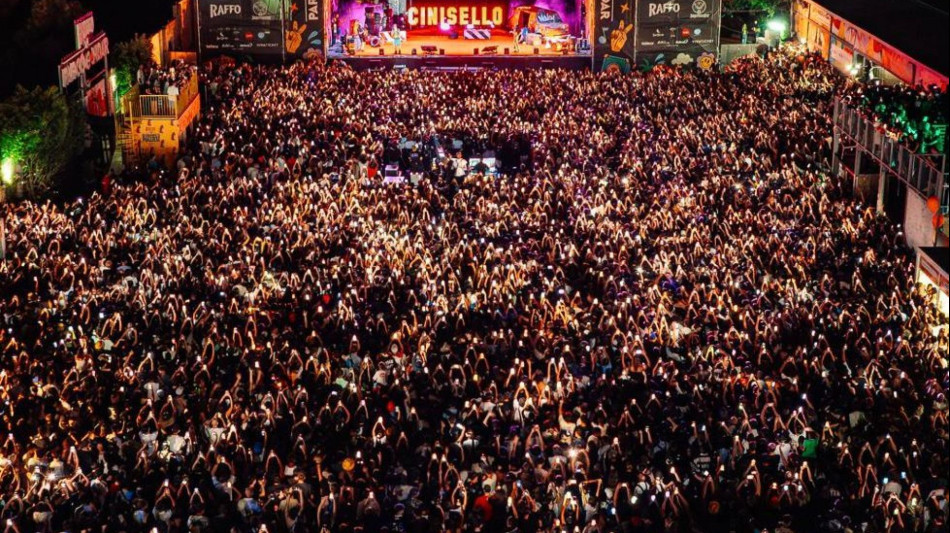 Le Cpo di dieci comuni e della provincia contro il concerto di Sfera Ebbasta a Teramo