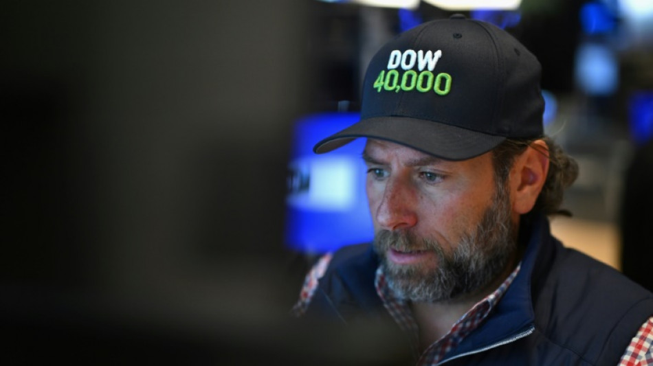 Wall Street finit en hausse, le Nasdaq et le S&P 500 &agrave; de nouveaux records