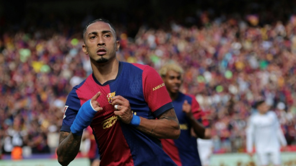 Raphinha é eleito o melhor jogador da espanhola LaLiga na temporada 