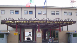 Morta la 22enne precipitata dal palazzo della scuola Gdf all'Aquila