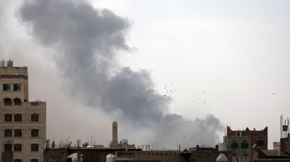 Houthi, 'Israele ha varcato la linea rossa, risponderemo'