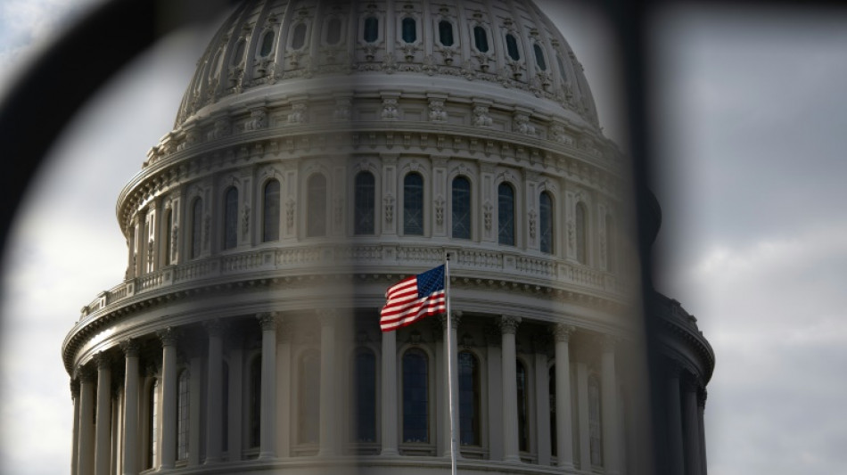 Biden sanciona lei de financiamento que evita paralisa&ccedil;&atilde;o do governo nos EUA