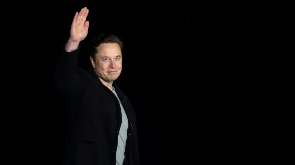 Elon Musk et des centaines d'experts r&eacute;clament une pause dans l'IA