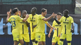 El Villarreal golea 4-1 a un Espanyol al que se le hace larga LaLiga