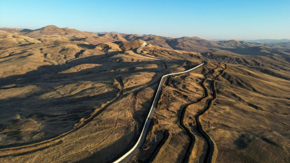 El canciller iran&iacute; acudir&aacute; el viernes a Turqu&iacute;a, que ofrece mediaci&oacute;n con EEUU