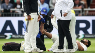 India's Pant retires hurt in fourth Test against England